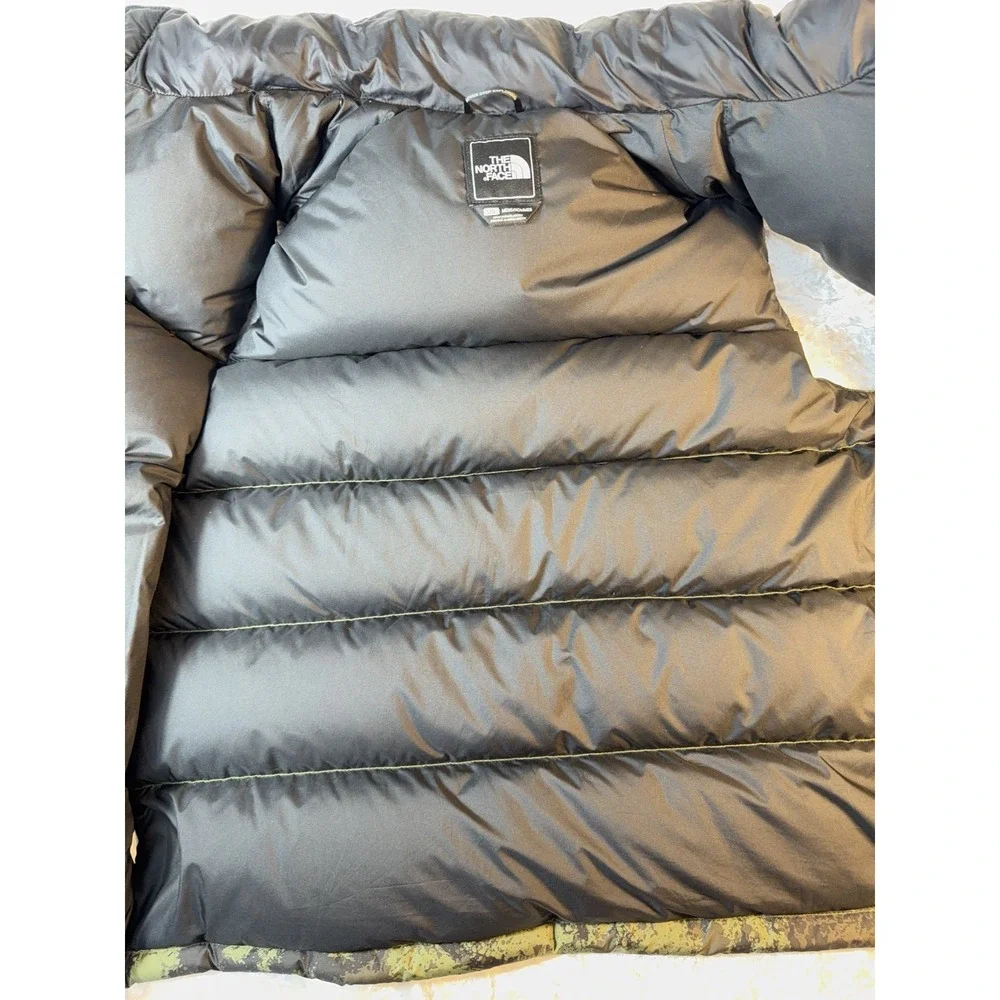 The North Face Nuptse 700 Down Vest Mens L Green Camo Puffer NF00C760